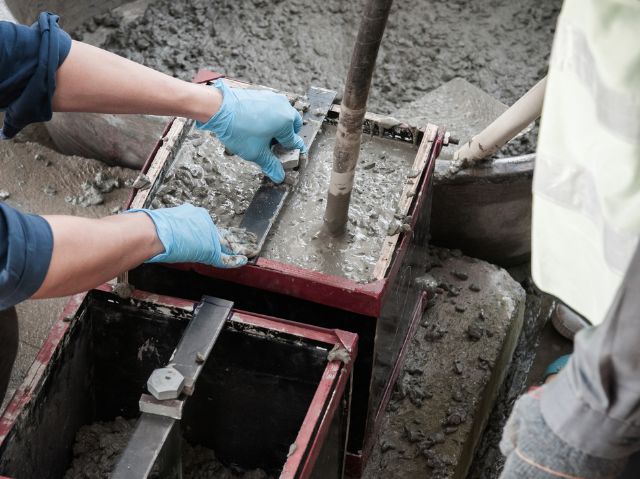 Betonverkauf Betonmasse Betonmischer